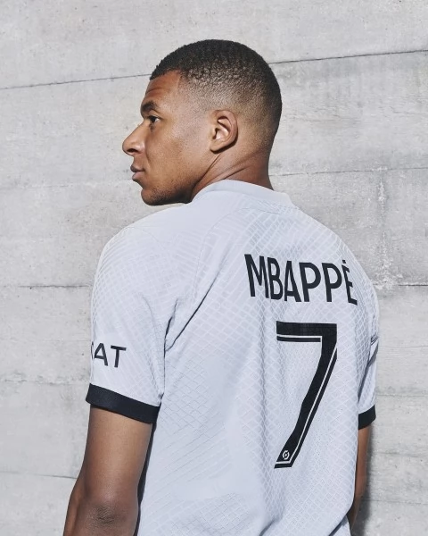 Maglia Paris Saint-Germain Mbappé 7 Divisa Trasferta 2022/23